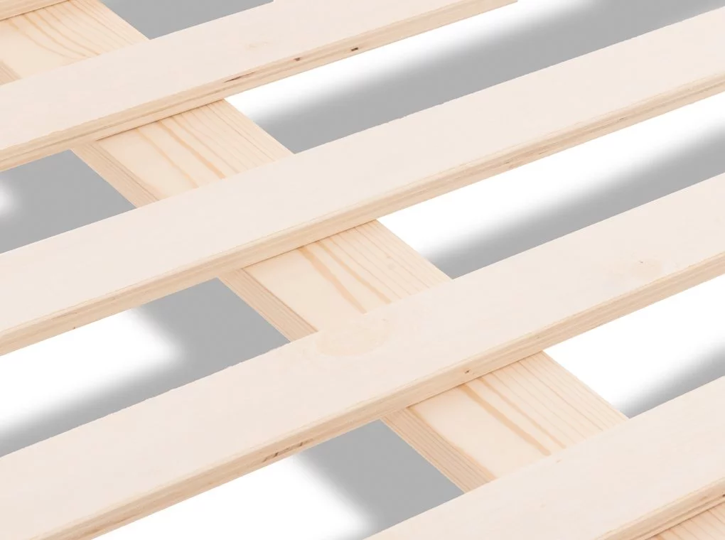 SKAGEN FENYŐ ÁGYKERET ÁGYRÁCCSAL