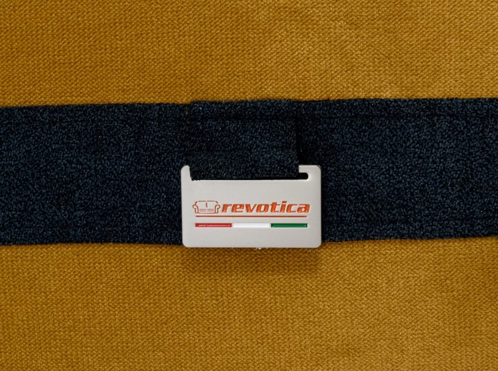 BERN KANAPÉÁGY ÁGYNEMŰTARTÓVAL